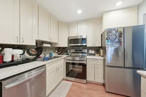5840 West 104th Street Oak Lawn IL 60453