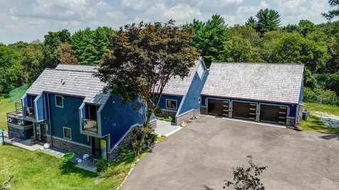 367 Overlook Road Barrington IL 60010