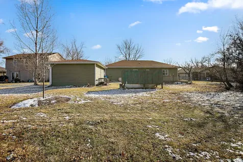 123 Crescent Lane Cabery IL 60919