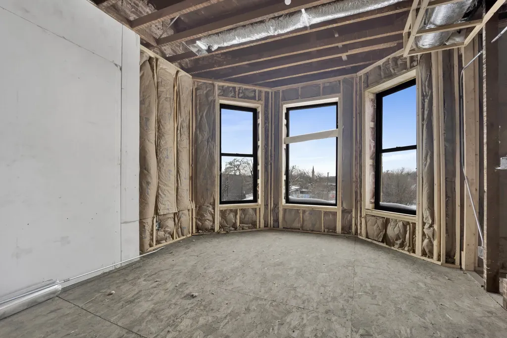 5813 South Wabash Avenue Chicago IL 60637