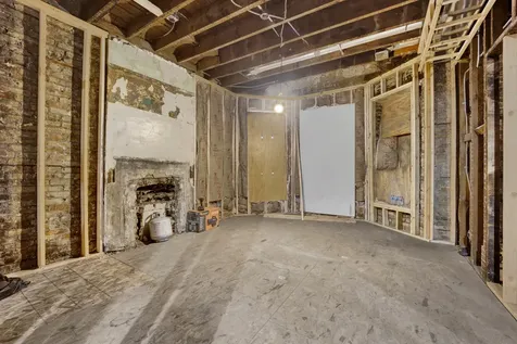 5813 South Wabash Avenue Chicago IL 60637
