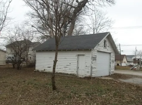 405 South 4th Street Effingham IL 62401