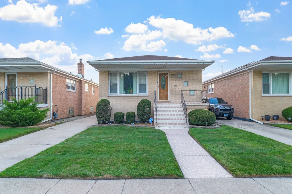 590 Exchange Avenue Calumet City IL 60409