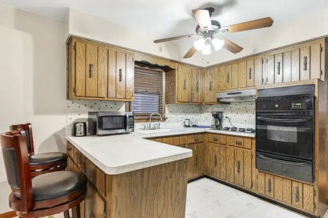 590 Exchange Avenue Calumet City IL 60409