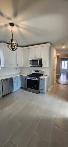 7556 South Kenwood Avenue Chicago IL 60619
