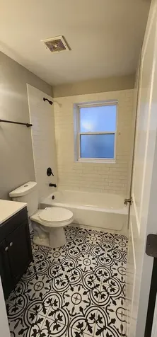 7556 South Kenwood Avenue Chicago IL 60619