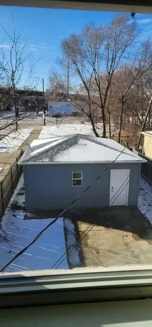 7556 South Kenwood Avenue Chicago IL 60619