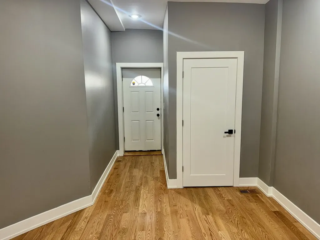 250 East 115th Street Chicago IL 60628