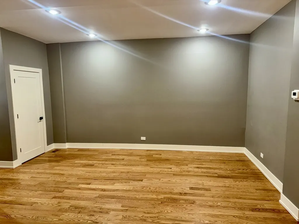 250 East 115th Street Chicago IL 60628