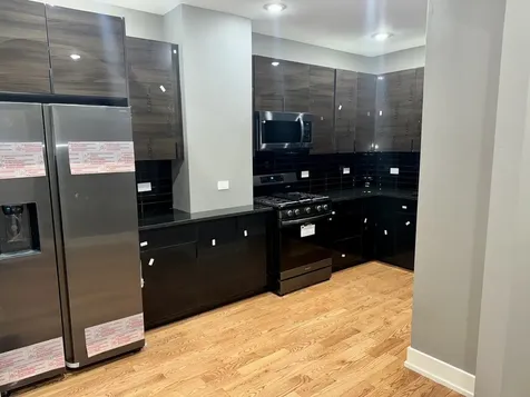 250 East 115th Street Chicago IL 60628
