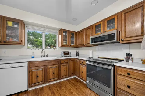 3717 35TH Street Moline IL 61265