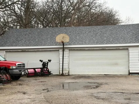37390 North Dilley's Road Wadsworth IL 60083