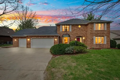 2404 North Nottingham Court Champaign IL 61821