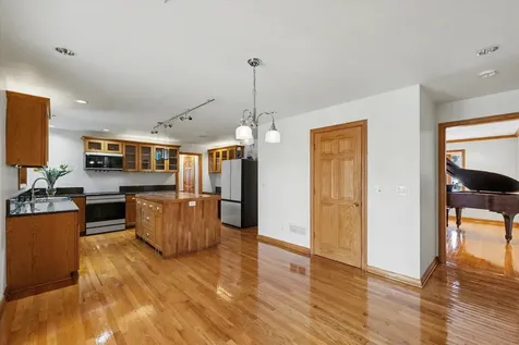 2404 North Nottingham Court Champaign IL 61821