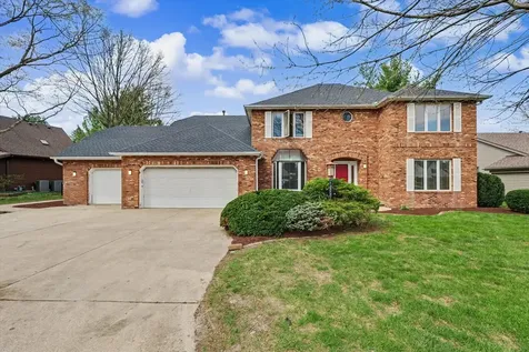 2404 North Nottingham Court Champaign IL 61821