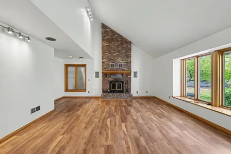 2404 North Nottingham Court Champaign IL 61821