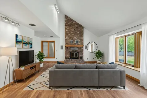 2404 North Nottingham Court Champaign IL 61821