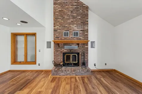 2404 North Nottingham Court Champaign IL 61821