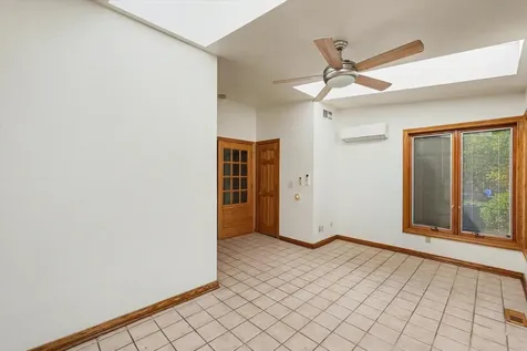 2404 North Nottingham Court Champaign IL 61821