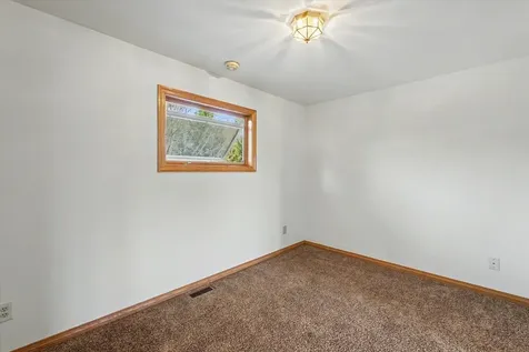 2404 North Nottingham Court Champaign IL 61821