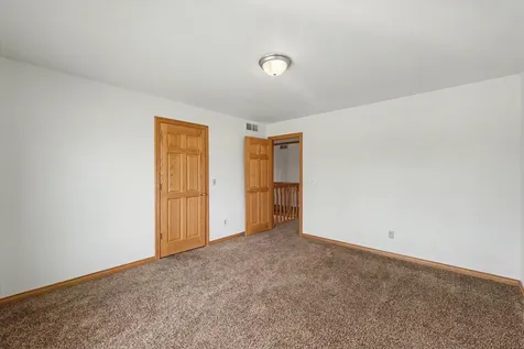 2404 North Nottingham Court Champaign IL 61821