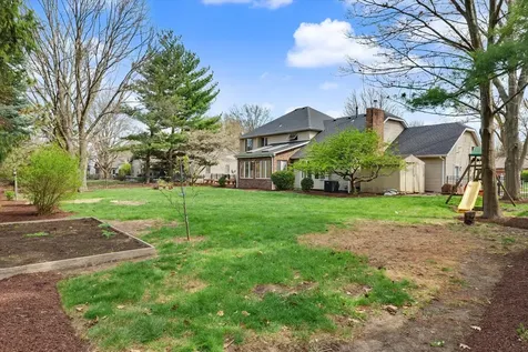 2404 North Nottingham Court Champaign IL 61821
