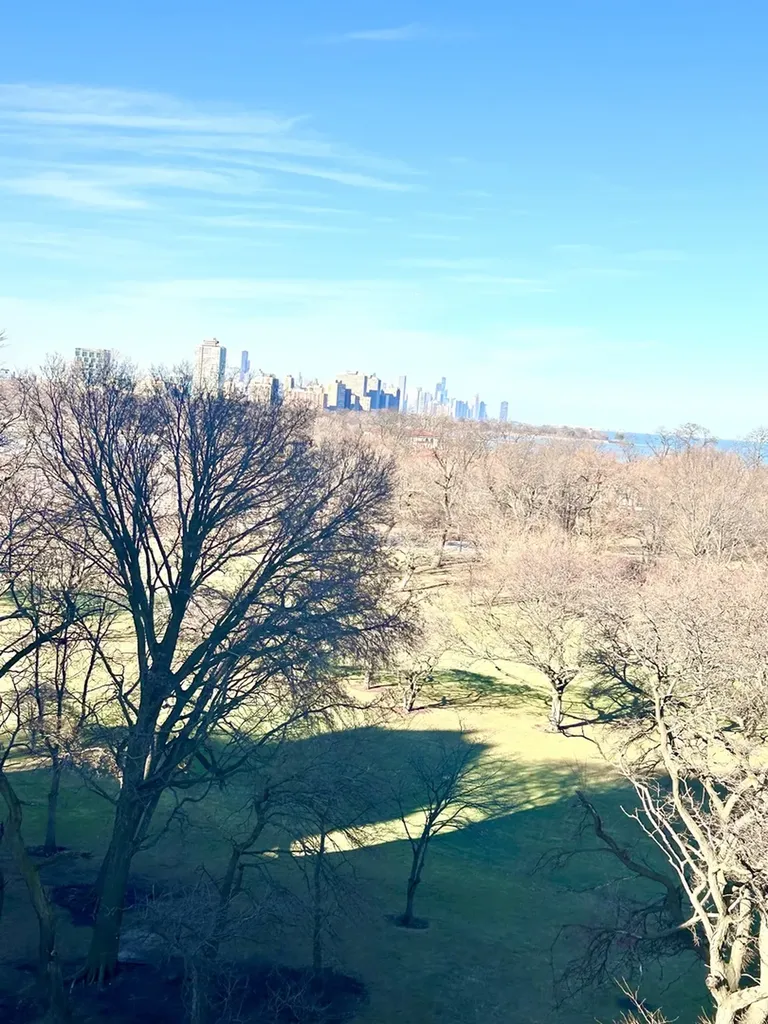 6701 South Crandon Avenue Chicago IL 60649
