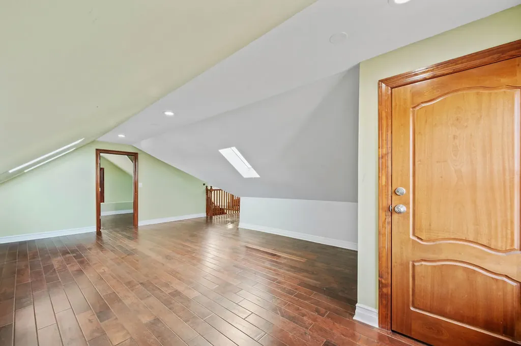 3100 West 39th Place Chicago IL 60632