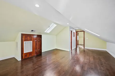 3100 West 39th Place Chicago IL 60632