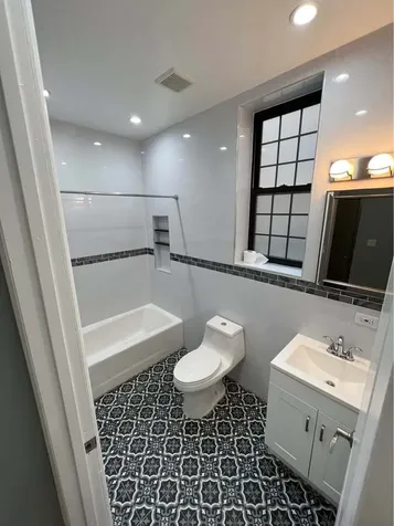 3100 West 39th Place Chicago IL 60632