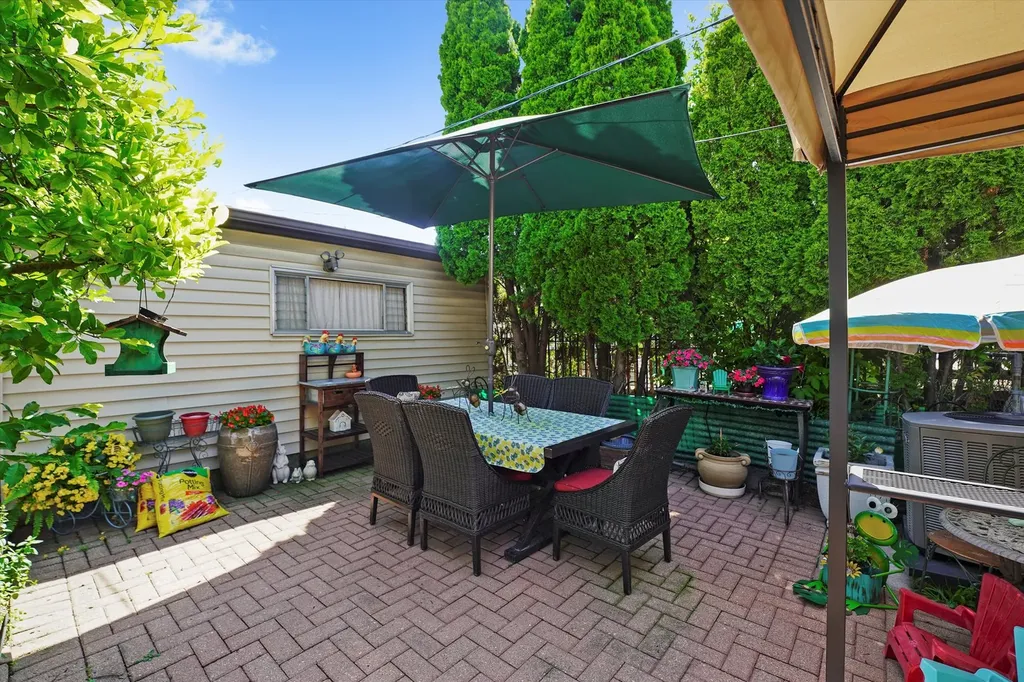 4551 West Foster Avenue Chicago IL 60630