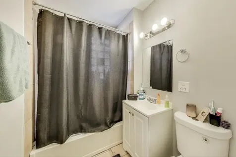 5169 South Michigan Avenue Chicago IL 60615