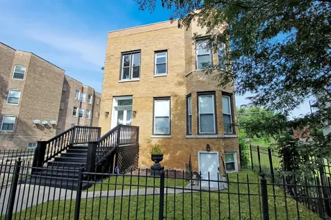 5169 South Michigan Avenue Chicago IL 60615