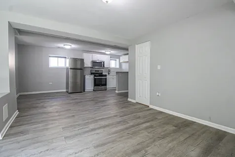 5169 South Michigan Avenue Chicago IL 60615