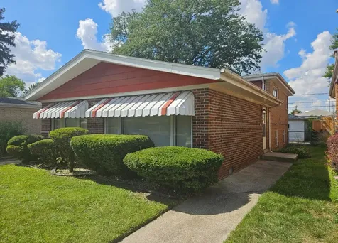 12946 South Carpenter Street Calumet Park IL 60827