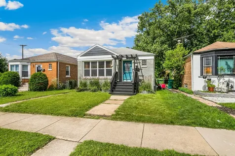9356 South Richmond Avenue Evergreen Park IL 60805