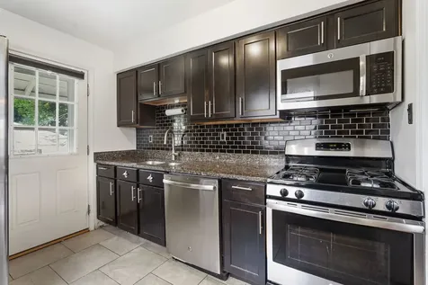 9356 South Richmond Avenue Evergreen Park IL 60805