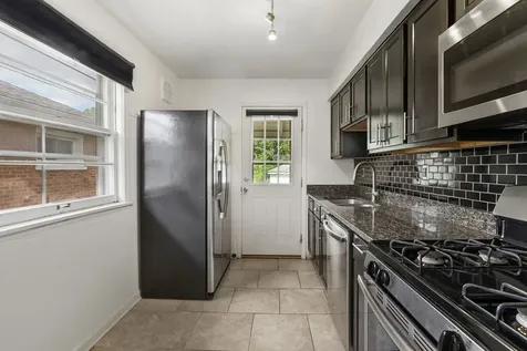9356 South Richmond Avenue Evergreen Park IL 60805