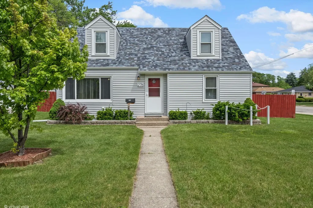 276 East Fullerton Avenue Northlake IL 60164