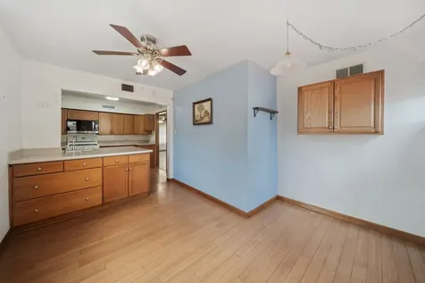 276 East Fullerton Avenue Northlake IL 60164