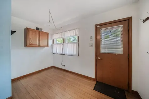 276 East Fullerton Avenue Northlake IL 60164