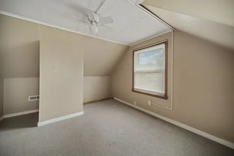 276 East Fullerton Avenue Northlake IL 60164