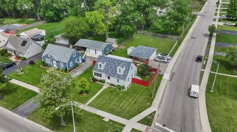 276 East Fullerton Avenue Northlake IL 60164