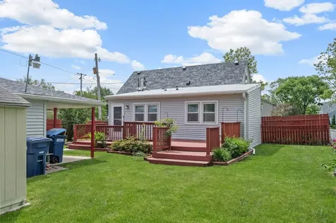 276 East Fullerton Avenue Northlake IL 60164
