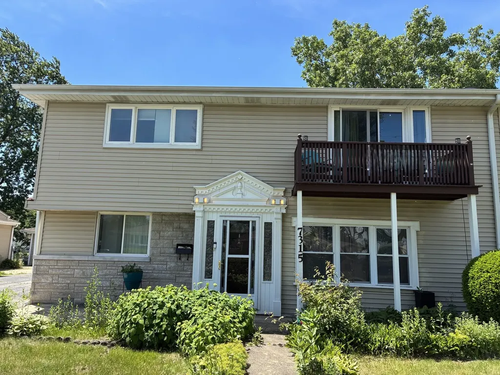 7315 Arcadia Street Morton Grove IL 60053