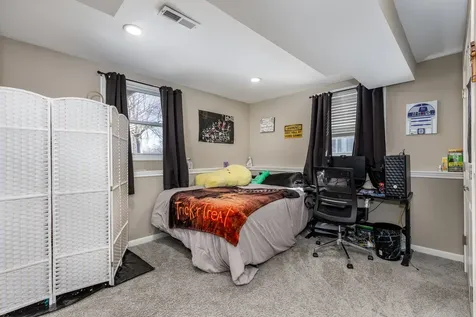4 Maplewood Lane Ottawa IL 61350