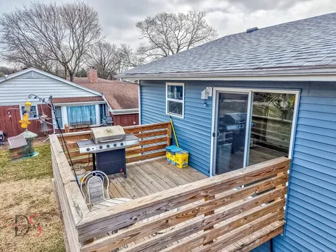4 Maplewood Lane Ottawa IL 61350