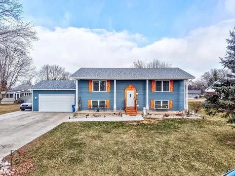 4 Maplewood Lane Ottawa IL 61350