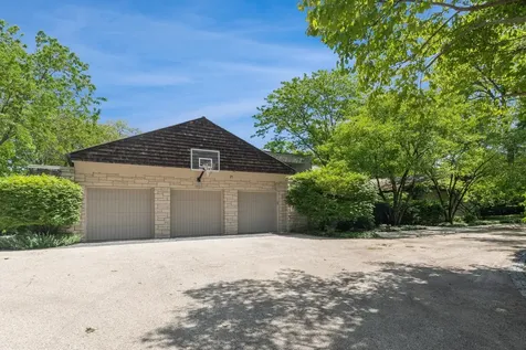 21 Lakewood Drive Glencoe IL 60022