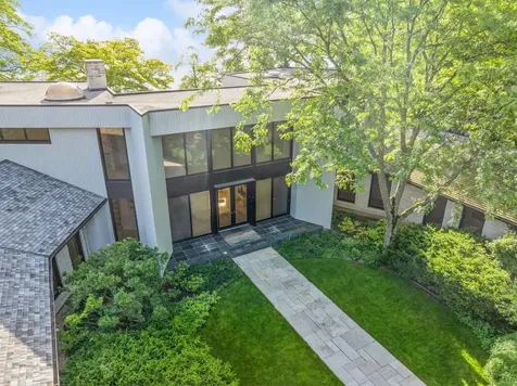 21 Lakewood Drive Glencoe IL 60022